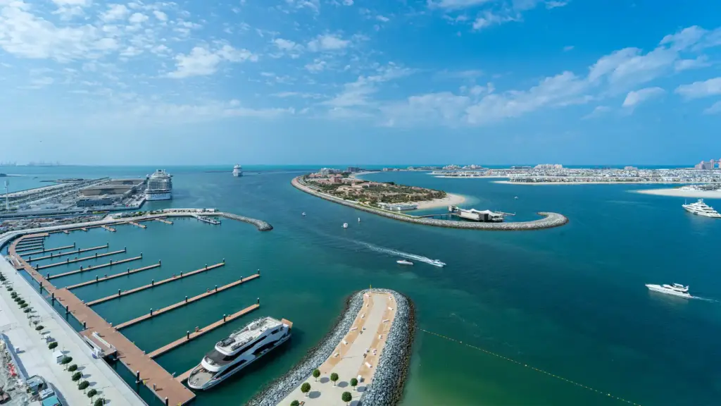 Emaar Beachfront Investment Guide 2026: Dubai's Private Island Address